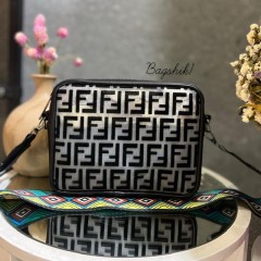 کیف رودوشی زنانه مدل توری