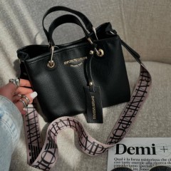 کیف زنانه دوشی مدل آرمانی