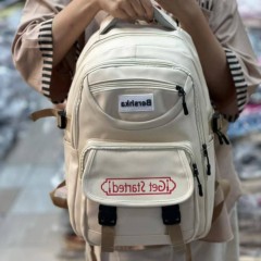 کوله پشتی مدرسه